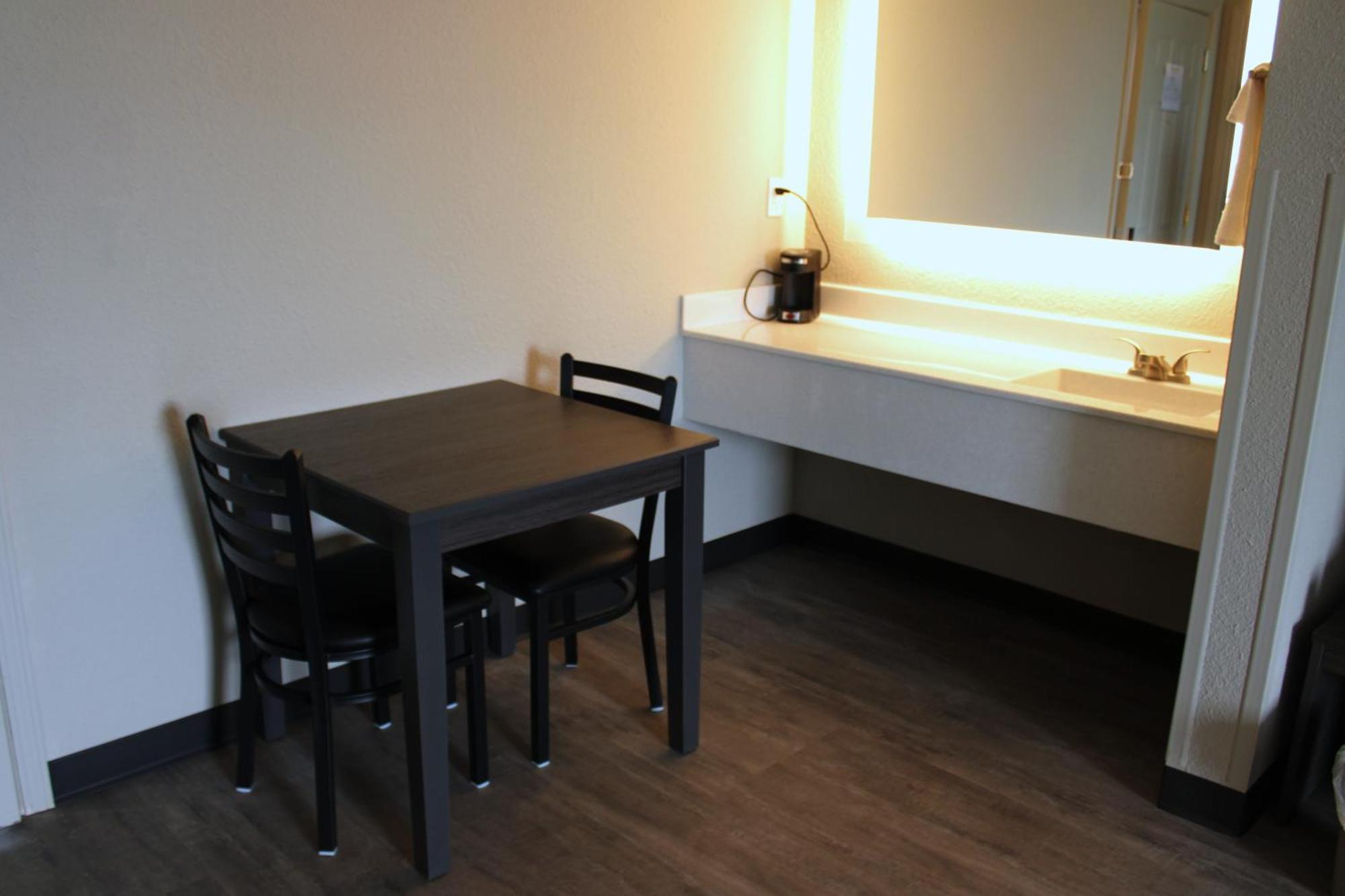 Boarders Inn And Suites By Cobblestone Lamar Missouri Exteriér fotografie